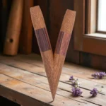 Kuripe aus Mahagoni und Königsholz Rückseite